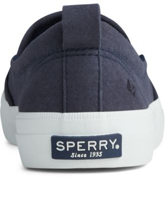 Women's Crest Twin Gore Perforated Slip On Sneakers