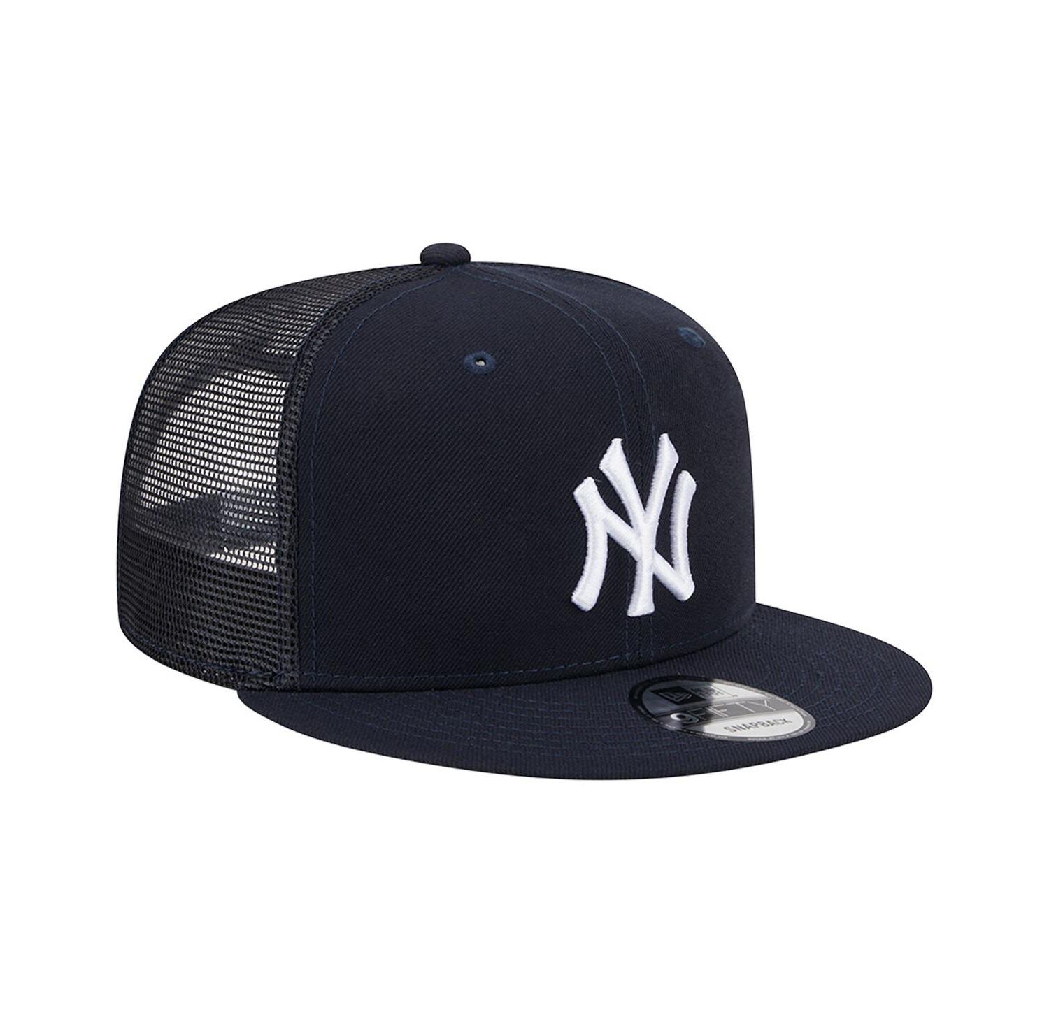 Men's Navy New York Yankees Team Color Trucker 9FIFTY Snapback Hat