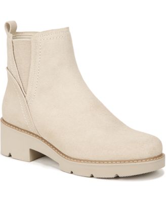 Naturalizer - Darry-Bootie Lug Sole Booties
