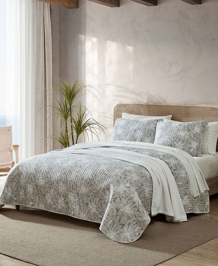 Tommy Bahama Home Makena Cotton Reversible 3 Piece Quilt Set, Full
