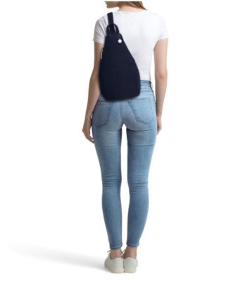 Женский вязаный рюкзак-слинг Geo Sling от Sak