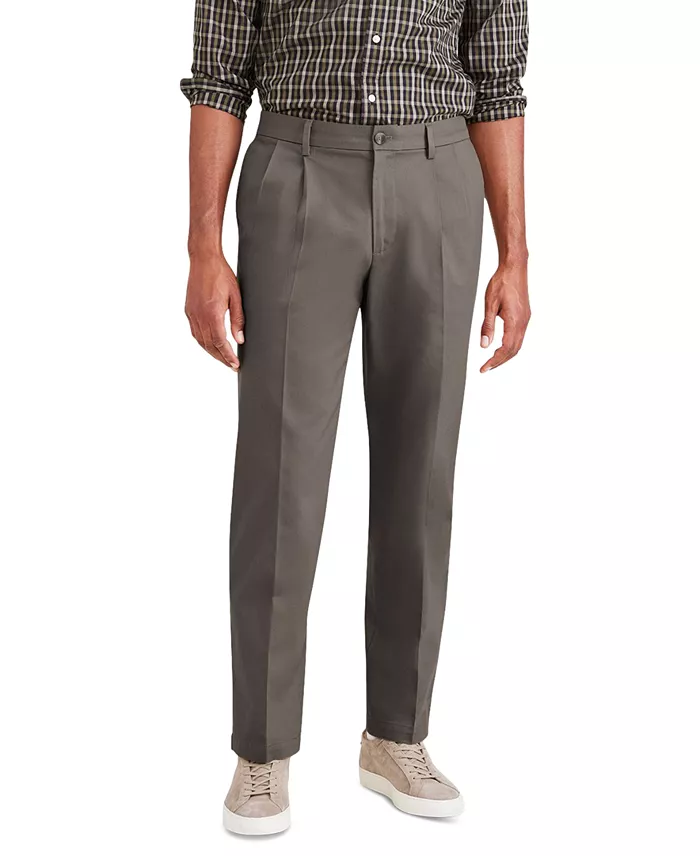 Men's Signature Classic Fit Pleated Iron Free Pants with Stain Defender - thumbnail 6
