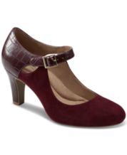 Macy's red pumps hot sale
