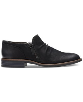 Women's Camzin Pace Ruched Zip Ankle Booties