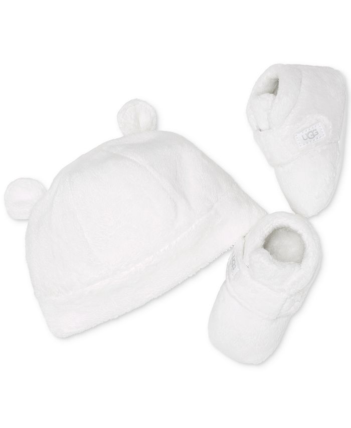 UGG® Baby Bixbee Booties & Beanie Cozy Teddy Bear Set - Macy's