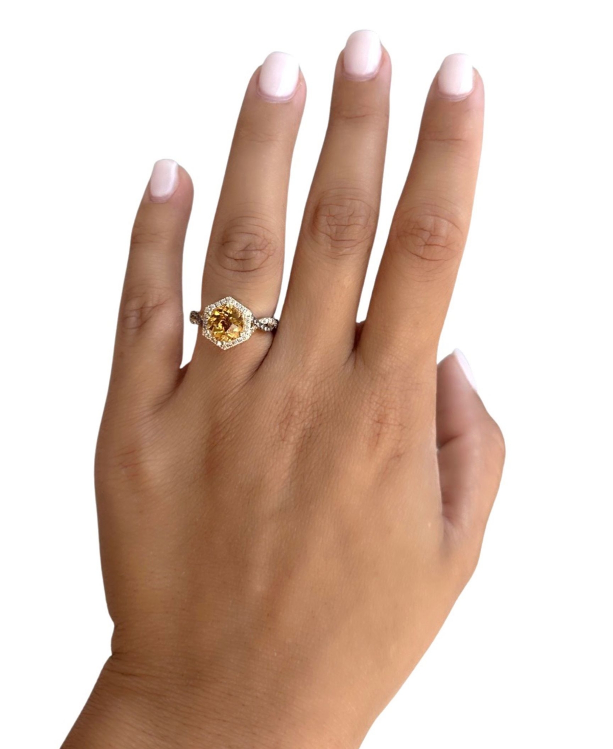 Le Vian Cinnamon Citrine (1-7/8 ct. t.w.) & Diamond (3/8 ct. t.w.) Halo Twist Ring in 14k Gold
