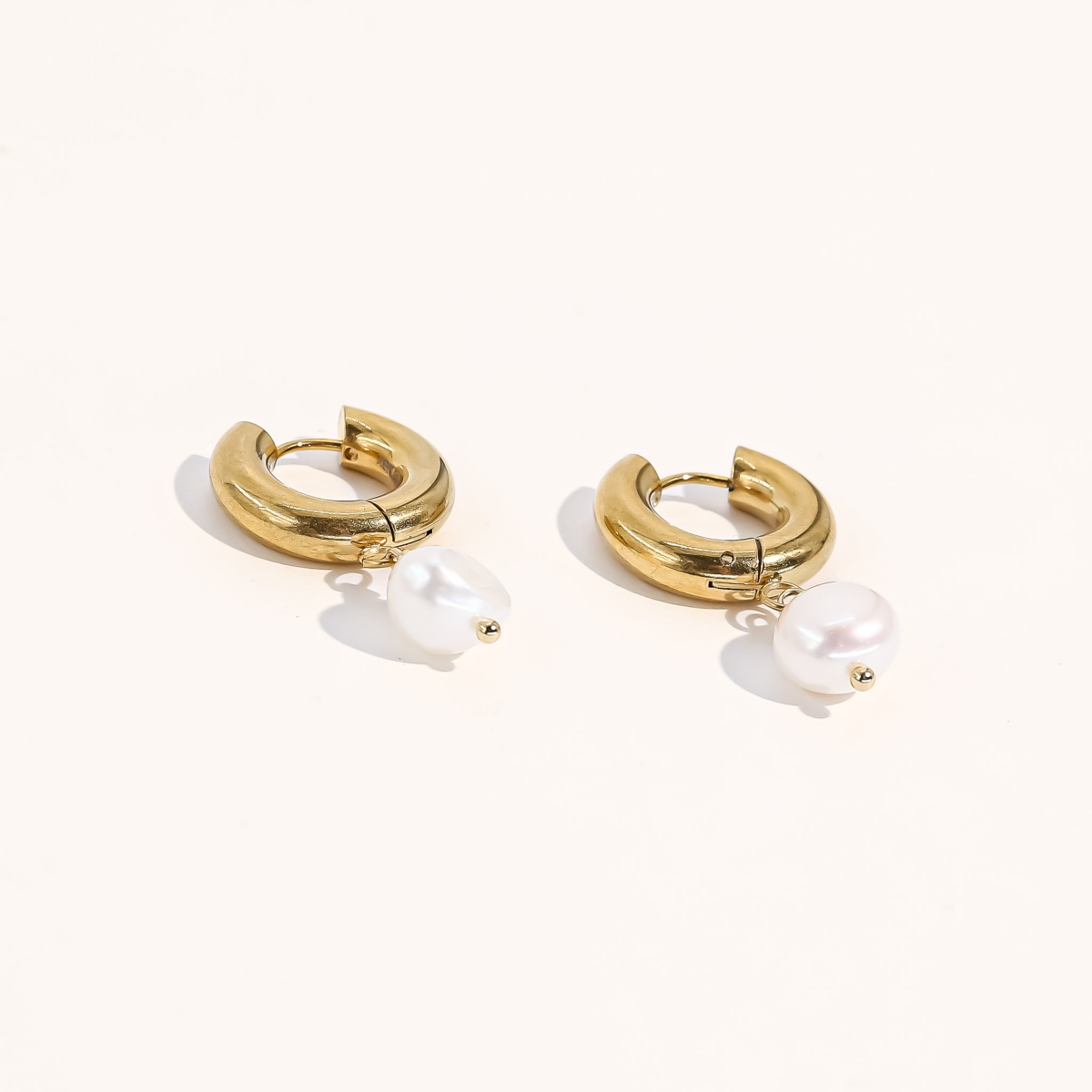 Joey Baby 18K Gold Plated Chunky Stainless Steel with Pearl earrings - Leah Earrings For Women - Gold and pearl