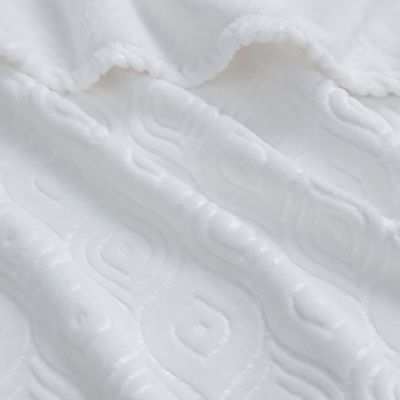 Ultra Soft & Plush Modern Ogee Fleece Throw Blanket Covers - 50 in. W x 60 in. L