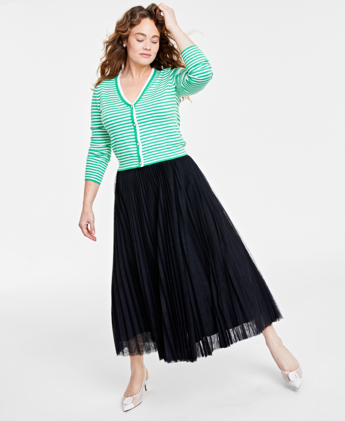 On 34th Women's Tipped V-neck Cardigan, Created For Macy's In Kelly Green