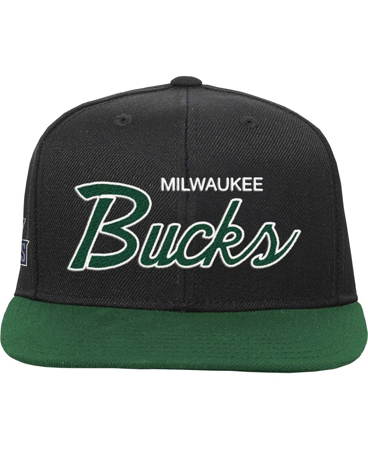 Big Boys and Girls Mitchell & NessMilwaukee Bucks Team Script Snapback Hat - Black