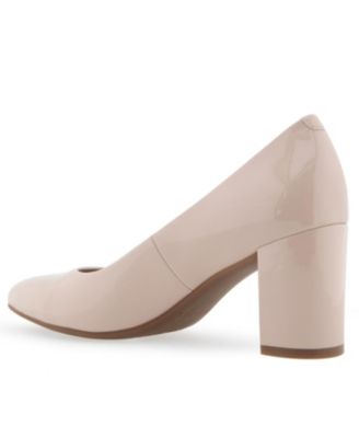Women's Betsy Pumps