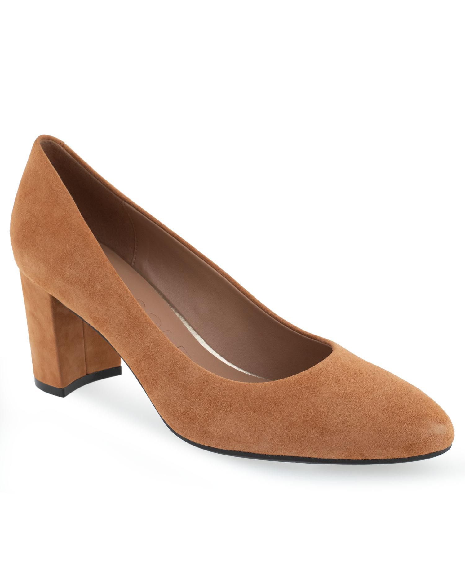 Women's Betsy Pumps