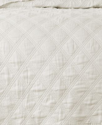 Levtex Washed Linen Relaxed Textured Quilt, King/California King