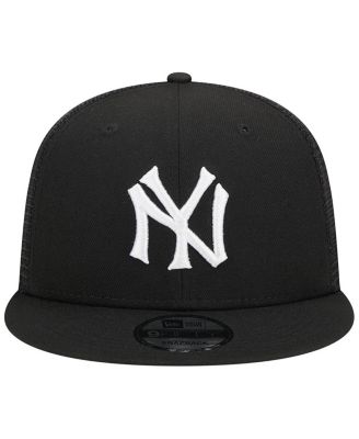 Men's Black New York Yankees Trucker 9FIFTY Snapback Hat