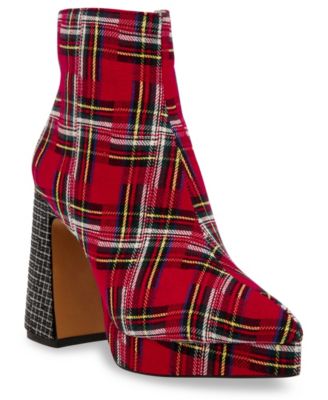 Betsey Johnson