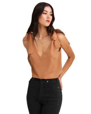 Women's Feel For You V Neck Top