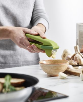 Cleanforce Garlic Press