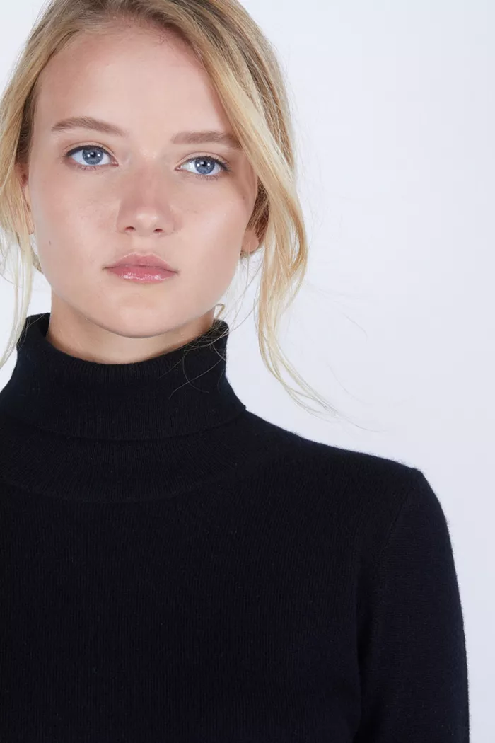 Women's 100% Pure Cashmere Long Sleeve Turtleneck Pullover Sweater - thumbnail 2
