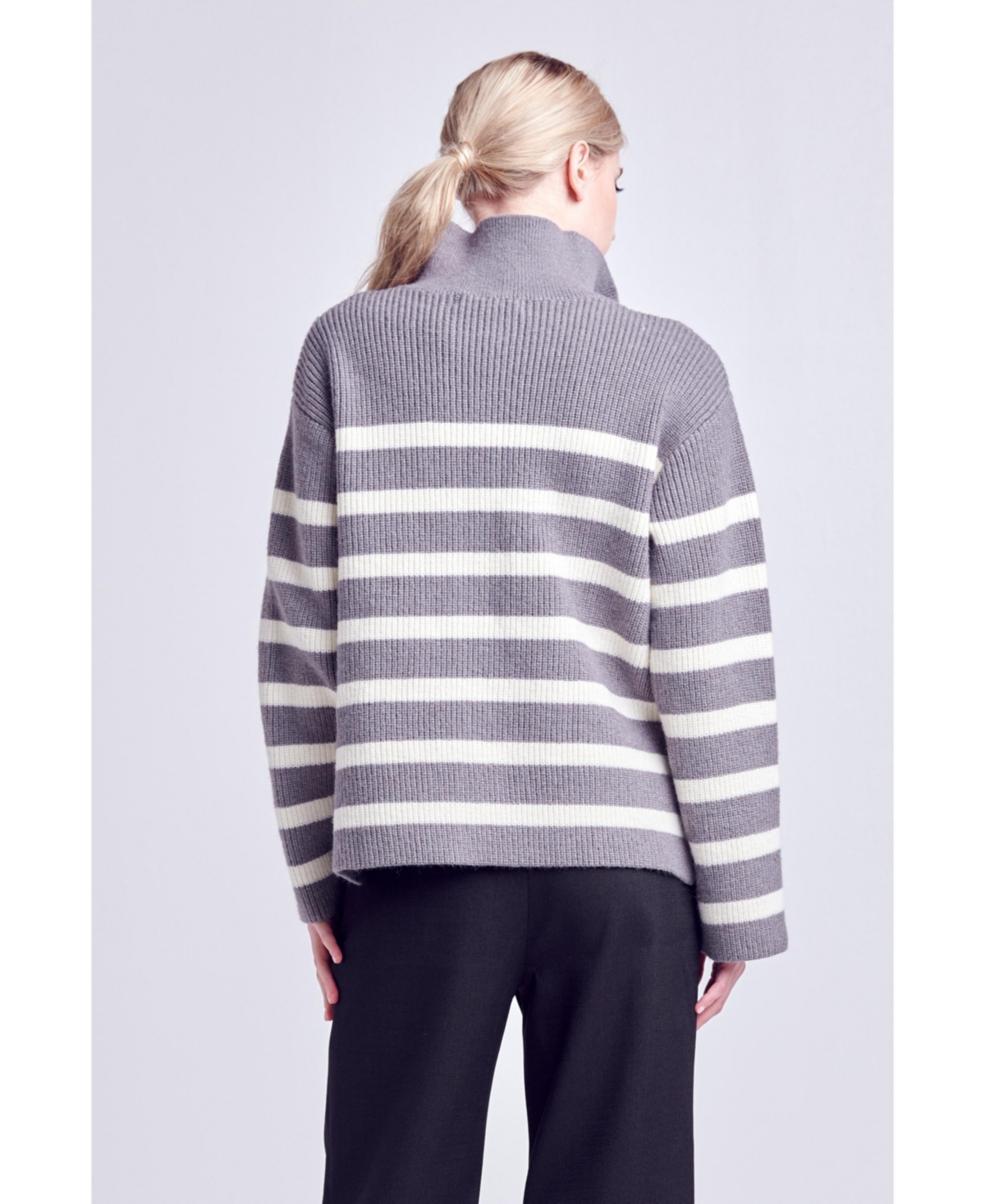 Women's Striped Half-Zip Sweater -cream