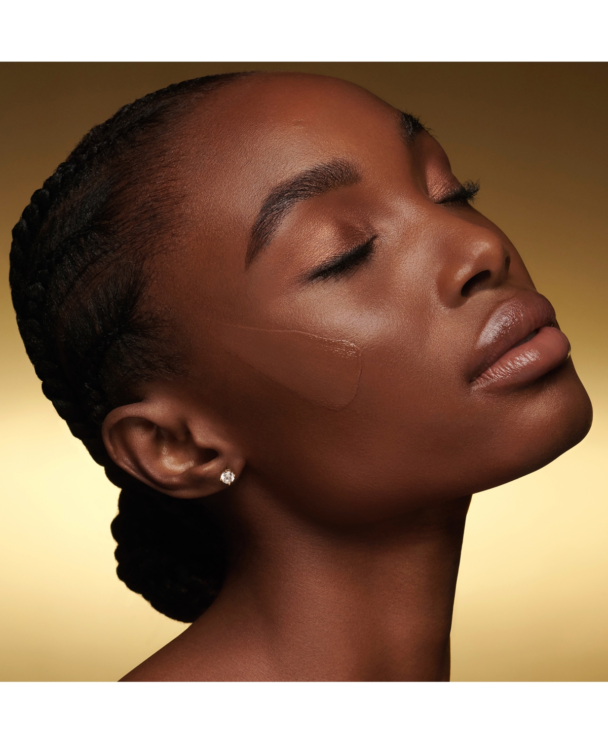 Estée Lauder Re-nutriv Ultra Radiance Liquid Foundation Spf 20 In 2c0 Cool Vanilla