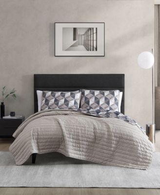 Gridwork Reversible 3 Piece Quilt Set, King