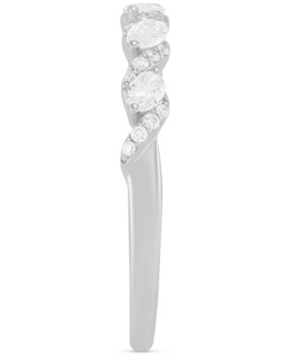 Diamond Oval & Round Twist Band (1/3 ct. t.w.) in 14k White Gold