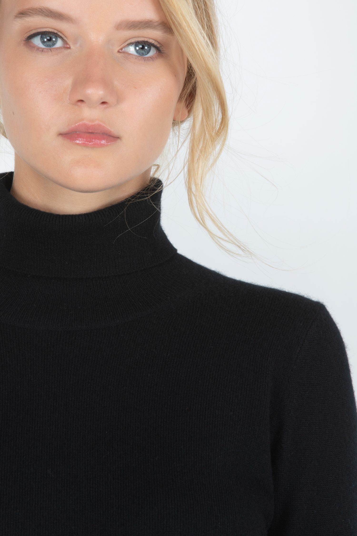 Women's 100% Pure Cashmere Long Sleeve Turtleneck Pullover Sweater