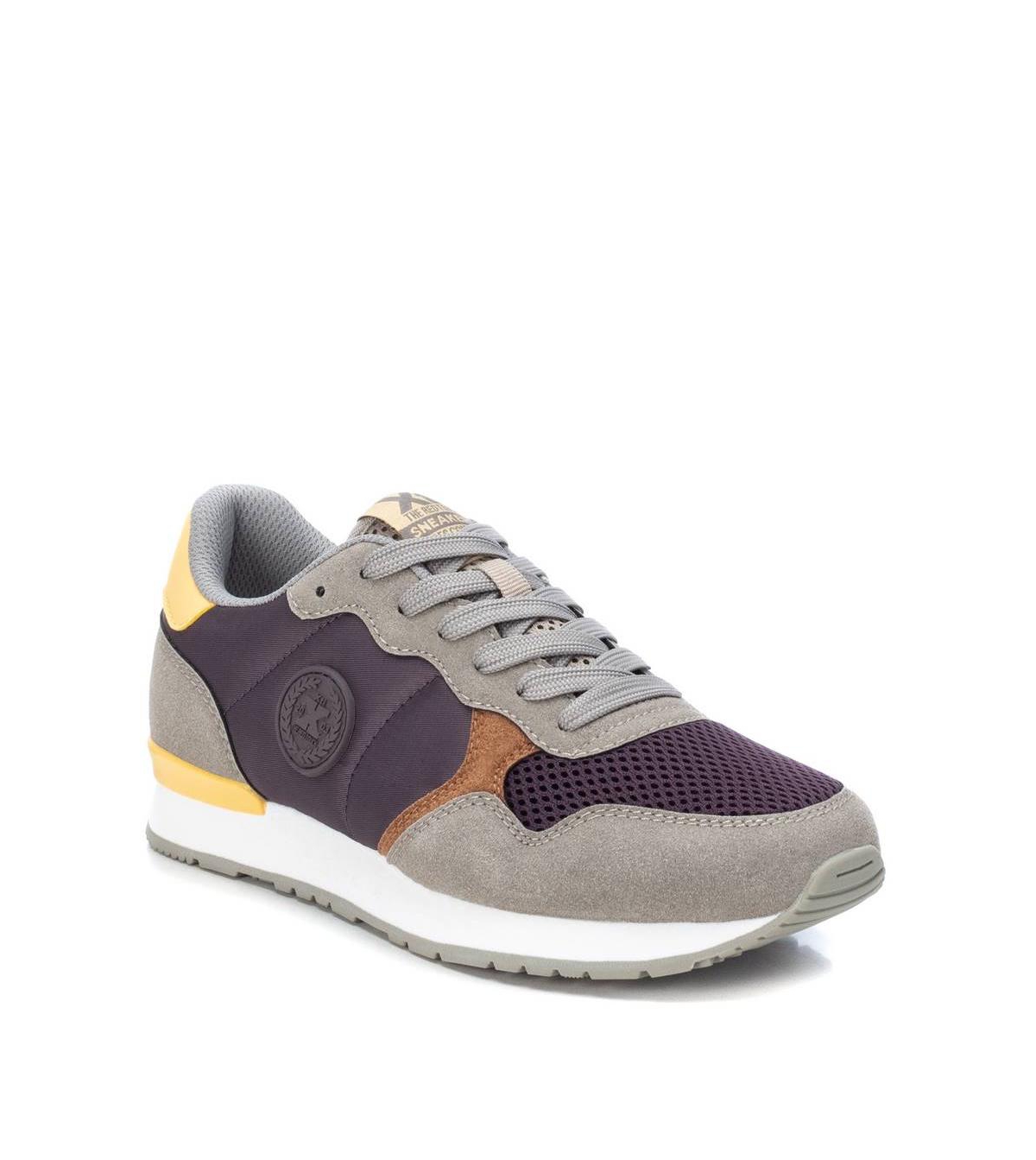 Women's Lace-Up Sneakers By Xti - Light pink