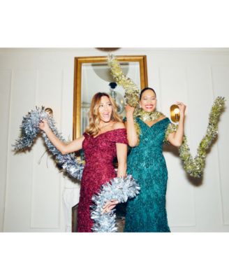 Кружевное платье XSCAPE с открытыми плечами