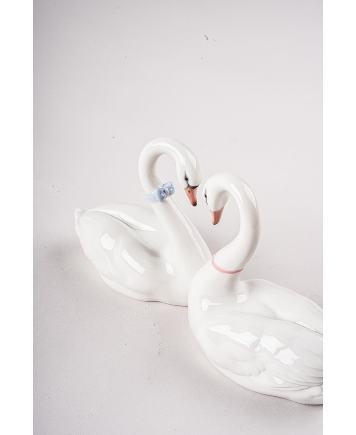 Lladrò Endless Love Cake Topper In Multi
