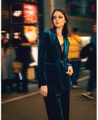 Women's Eternity Velvet Blazer