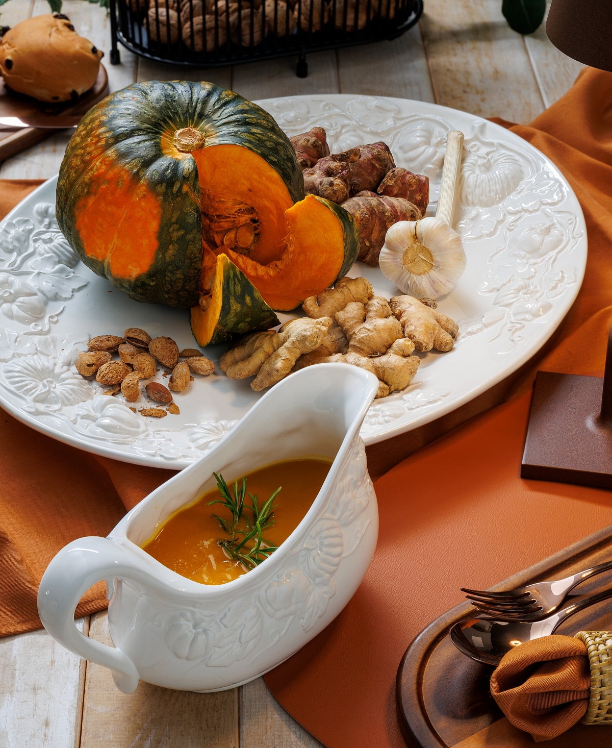 Euro Ceramica Pumpkin Leaf 20" Oval Platter, Embossed Pumpkin Fall Harvest In White