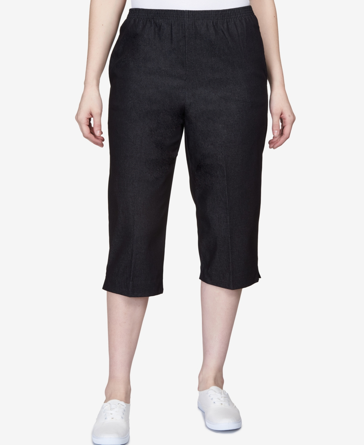 Alfred Dunner Petite Pull-On Capri Jeans