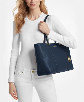 【送料&関税込】Michael Kors Temple Shoulder Bag Michael Kors Temple Shoulder Bag | italist