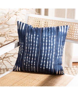 Laurena 16" x 16" Pillow