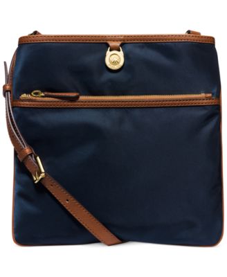Michael Kors - Kempton Large Pocket Crossbody