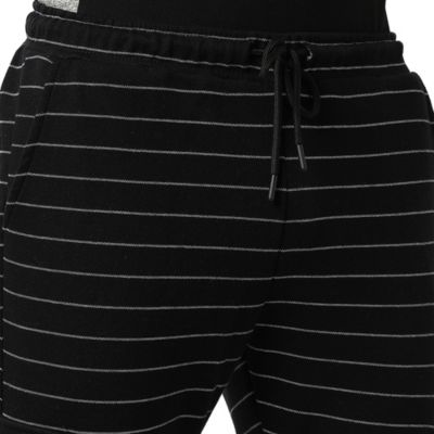 Campus Sutra Мужские повседневные джоггеры Campus Sutra в черную горизонтальную полоску 9190₽