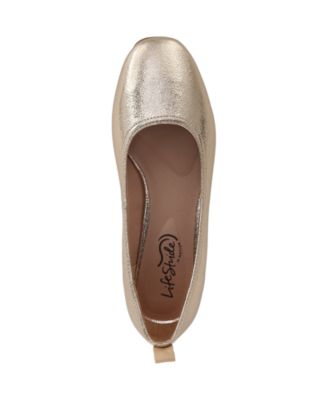 Women's Cameo Ballet Flats