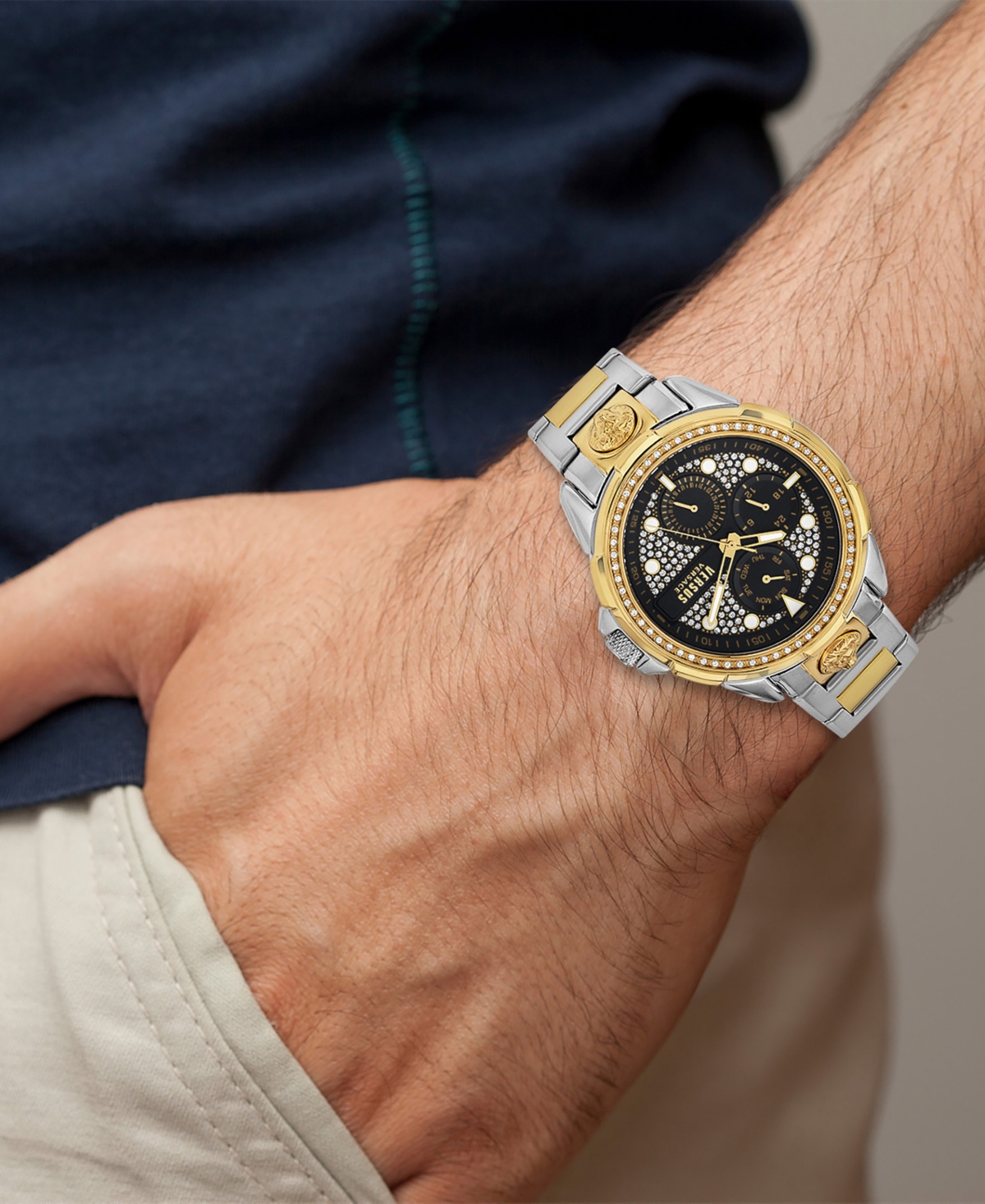 Versus Versace Men's 6E Arrondissement Multifunction Two