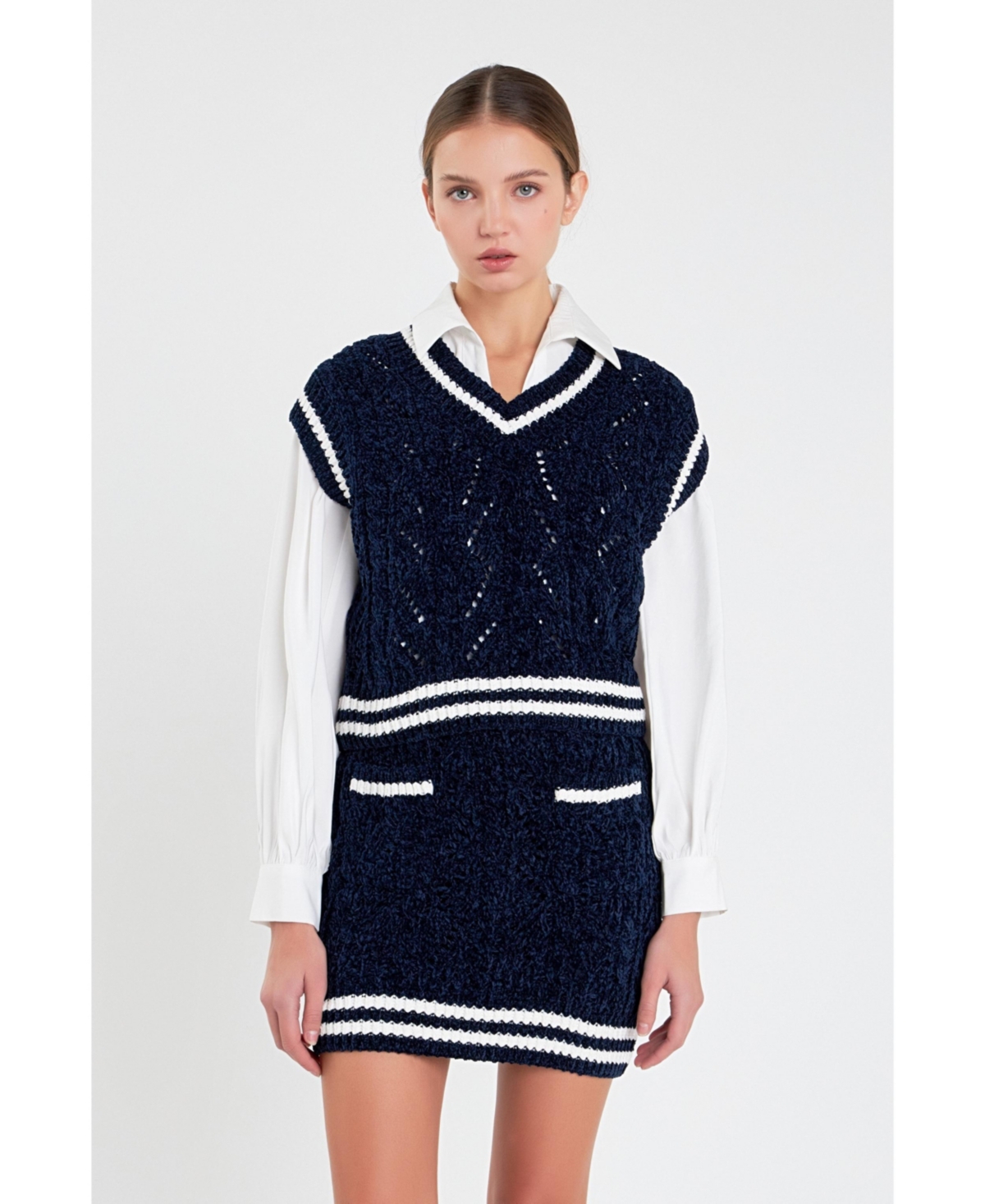 Women's Chenille Contrast Vest -white