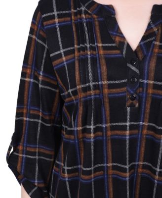 Women's 3/4 Roll Sleeve Top