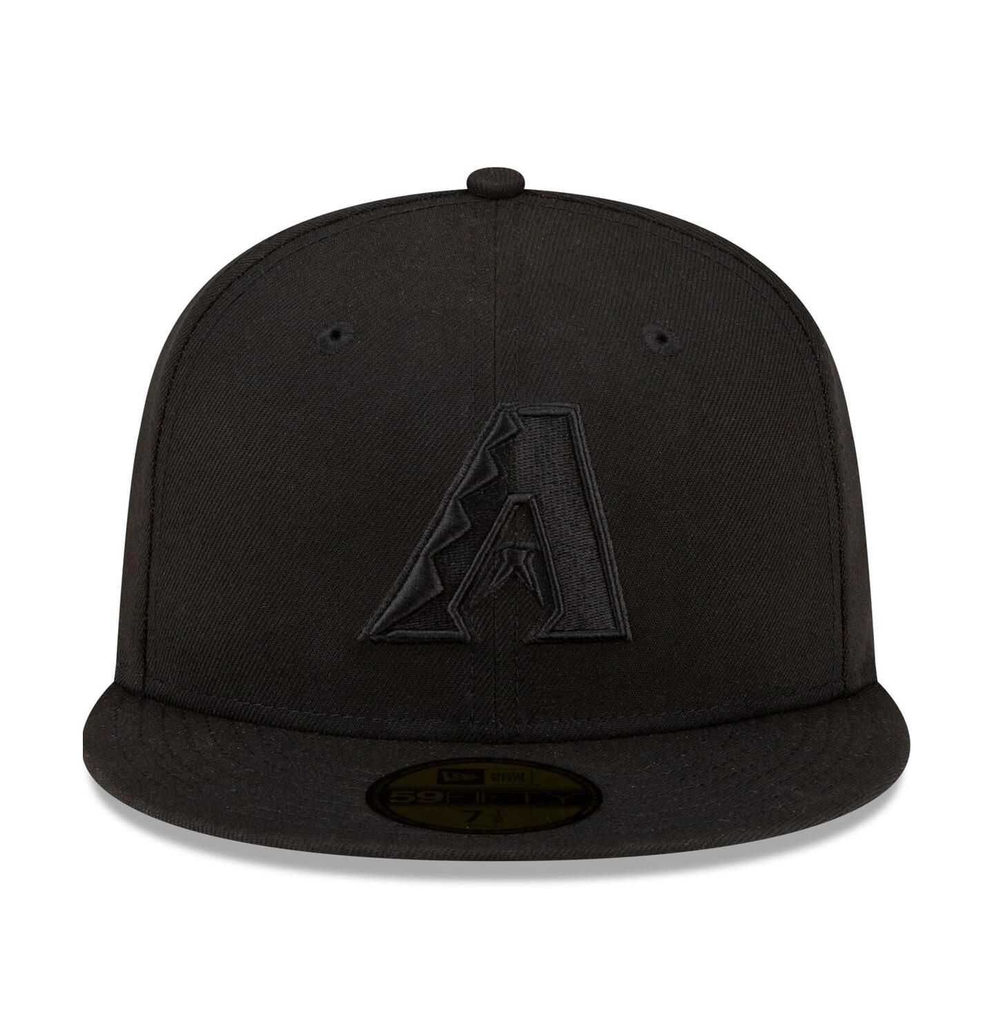 Мужская кепка New Era Arizona Diamondbacks Black on Black 59FIFTY Fitted Hat — фото 2