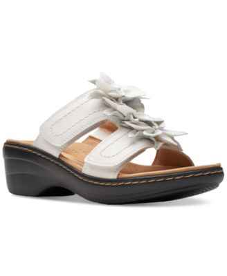 Clarks - Merliah Raelyn Flower-Detail Wedge Heel Platform Sandals