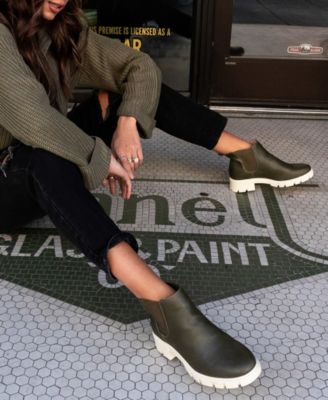 Women's Rorke Lug Sole Stretch Gore Ankle Booties