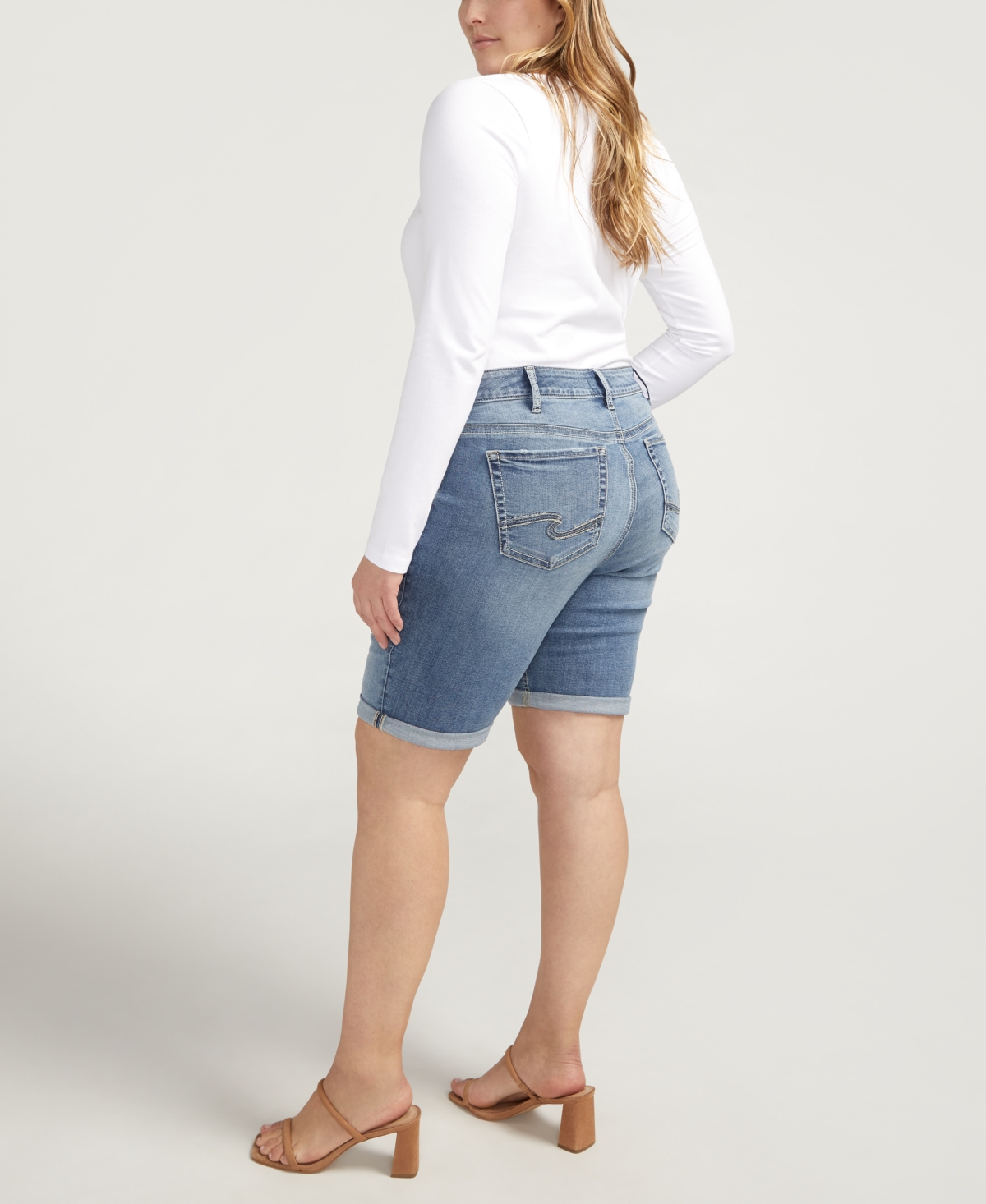 Silver Jeans Co. Plus Size Elyse Mid Rise Comfort Fit Bermuda