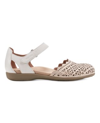 Women's Bronnie Round Toe Casual Slip-on Flat Shoes