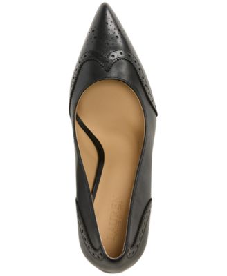 Women's Lynden Pointed Pumps