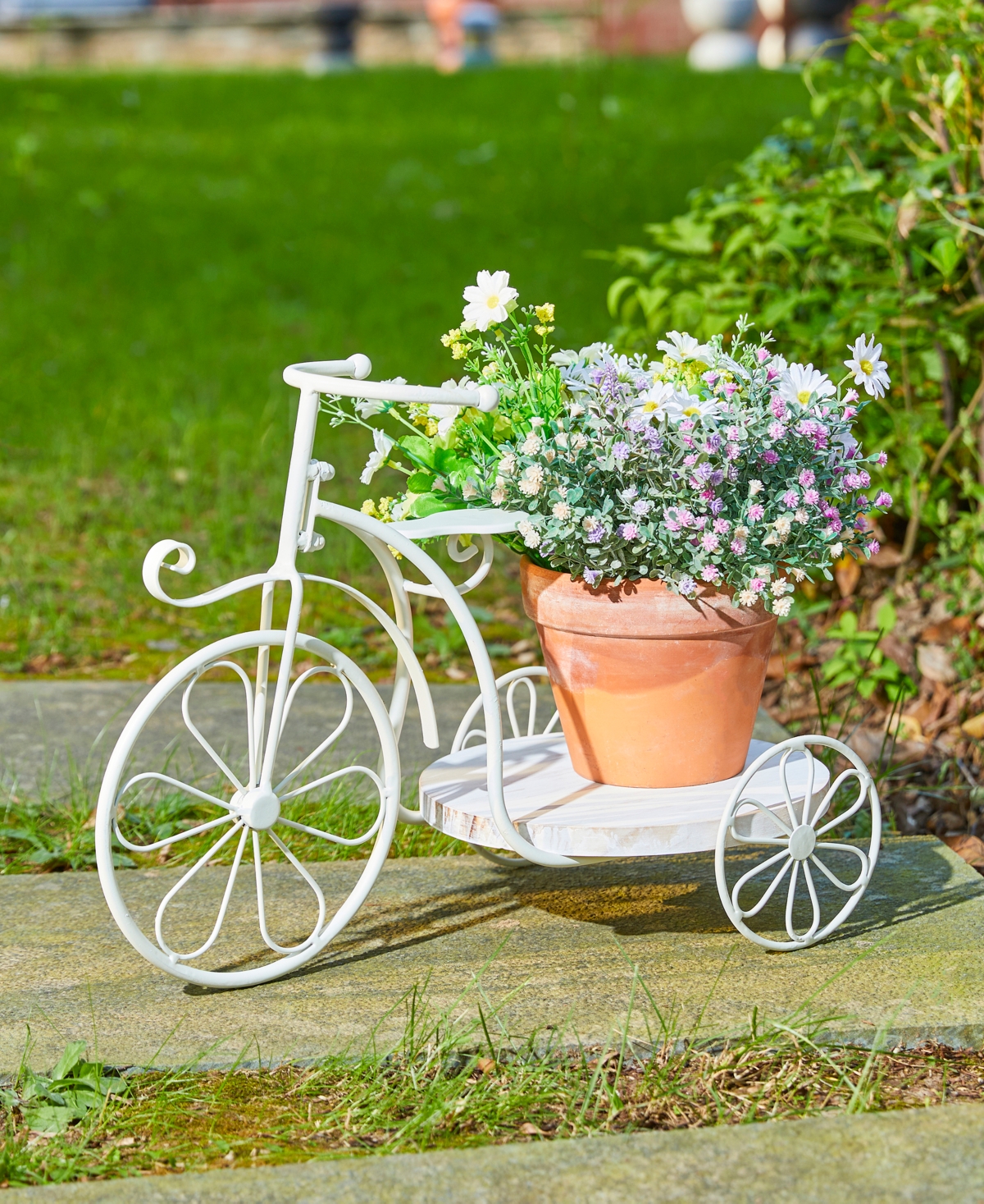 Glitzhome 18" L Washed Solid Wood And Metal Tricycle Planter Stand In White