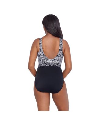 Women's Scoopback One-Piece Swimsuit