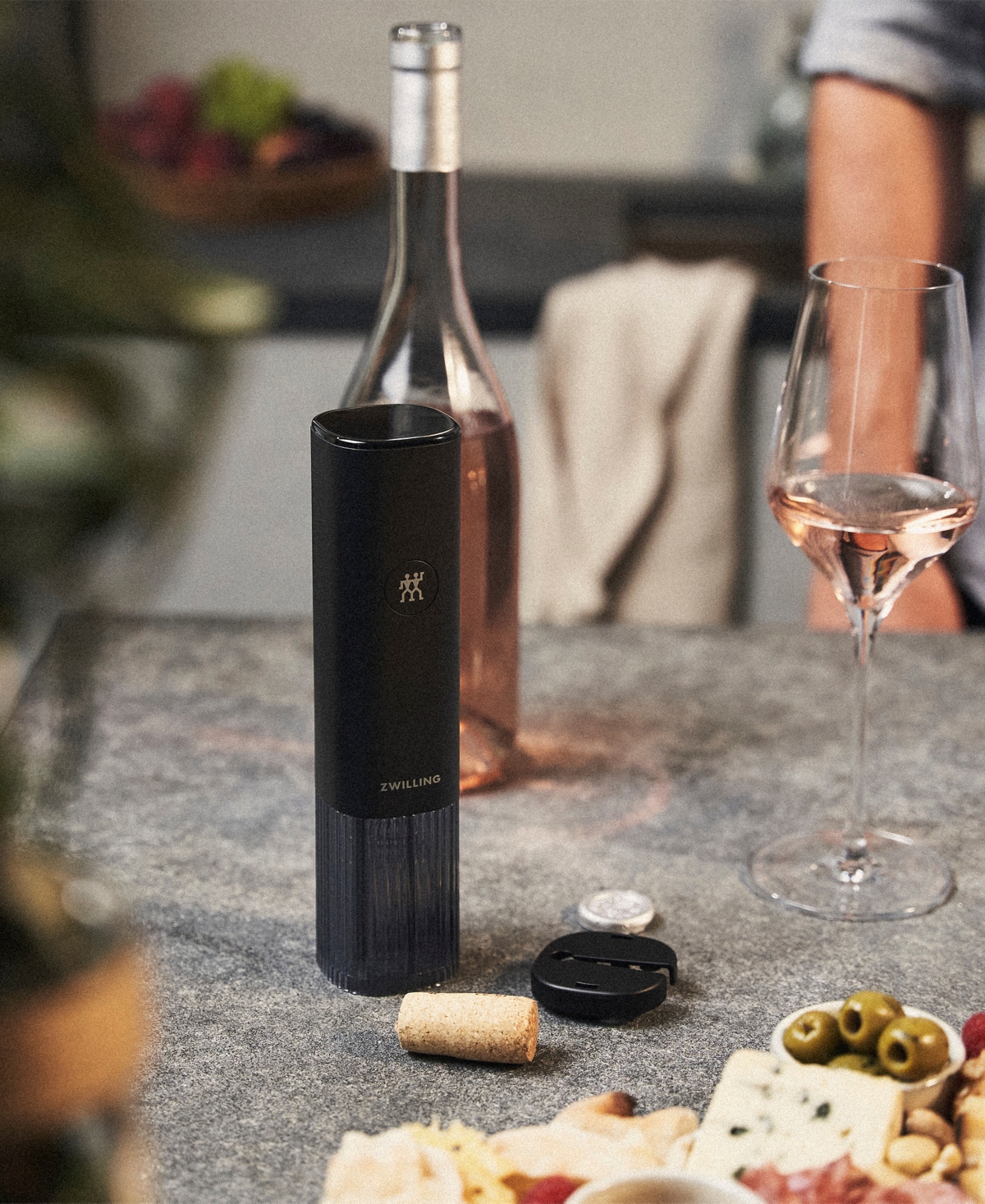 Zwilling Enfinigy Wine Opener In Black